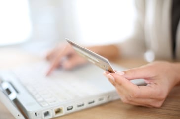 Ecommerce vs. Omnichannel: What’s the Difference? 