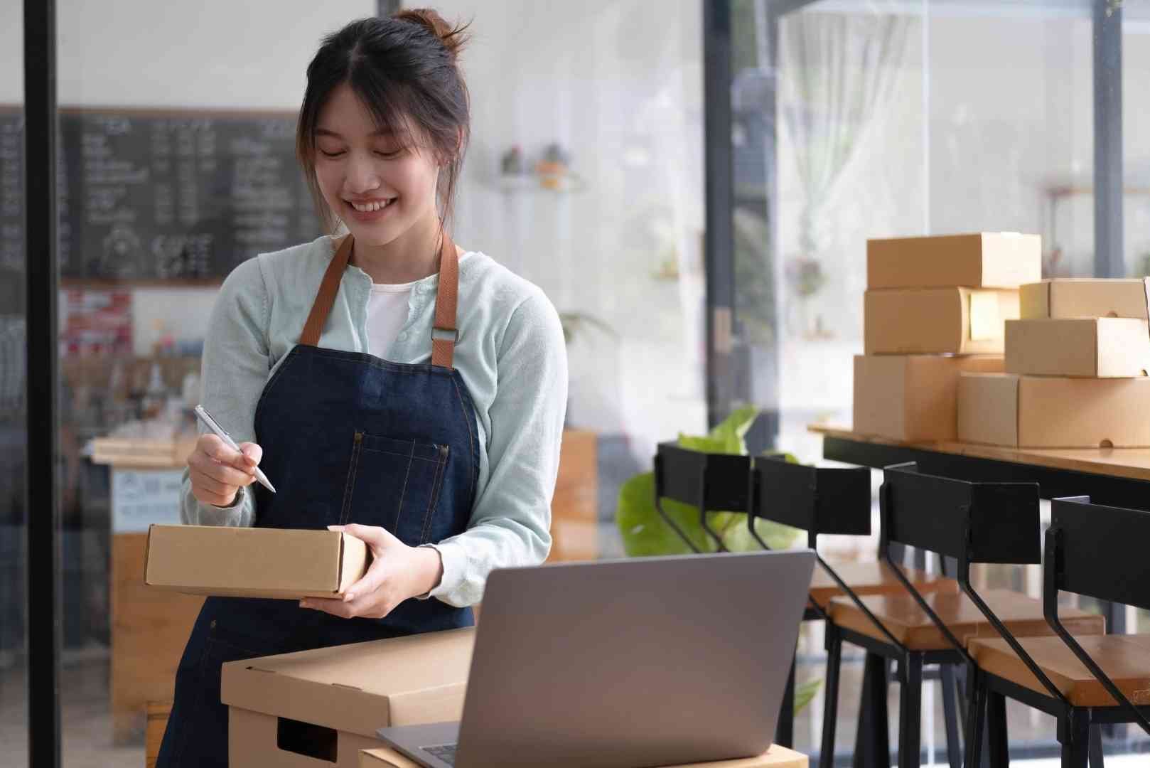 Preparing online order for shipping