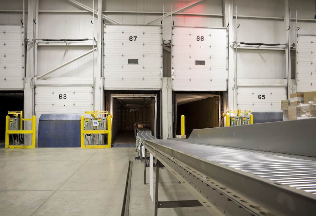 cross dock warehouse types