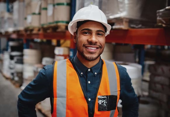 What To Wear To Your Warehouse Job (Warehouse Dress Code Tips) 