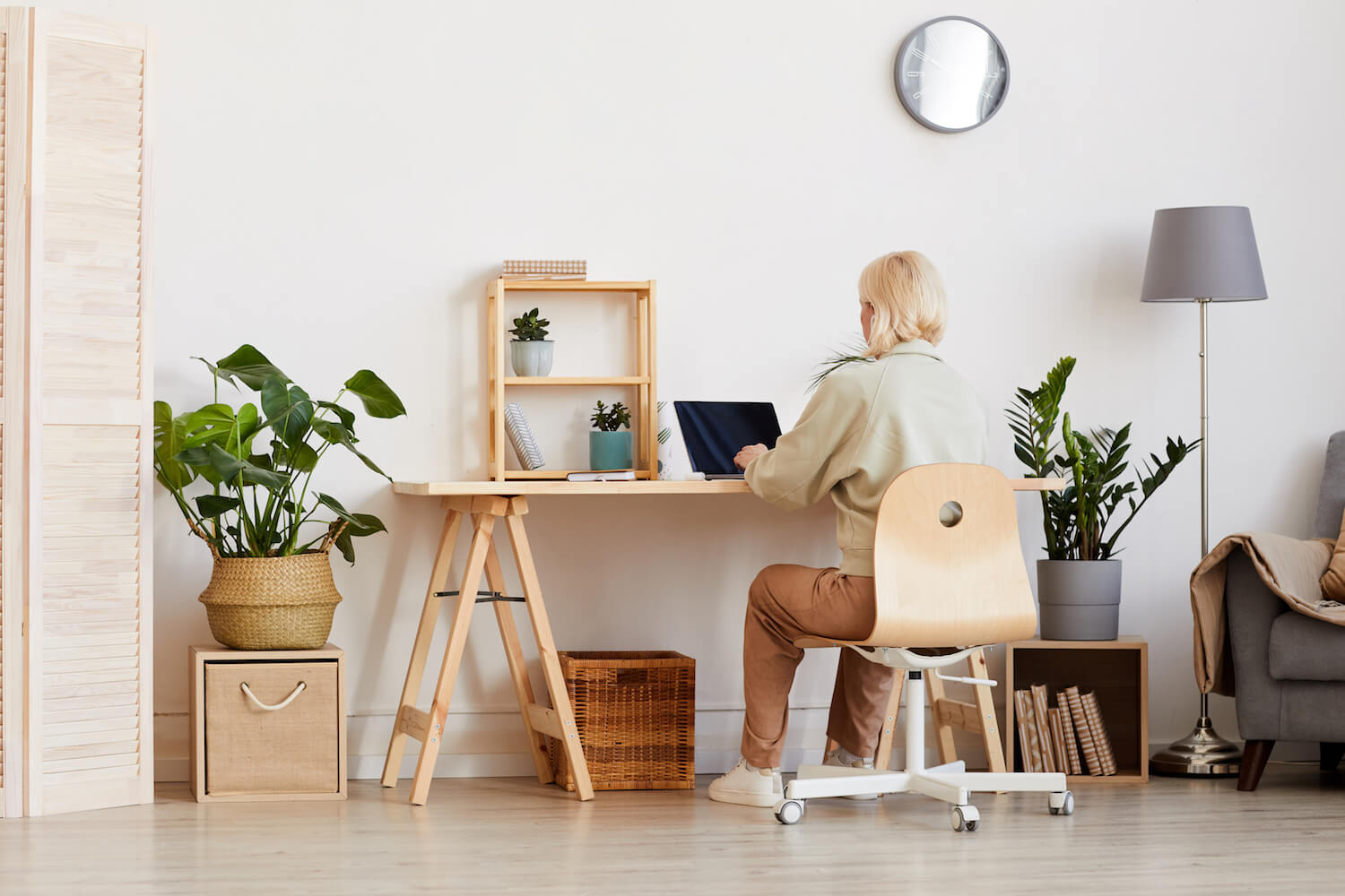 woman works from home at her desk