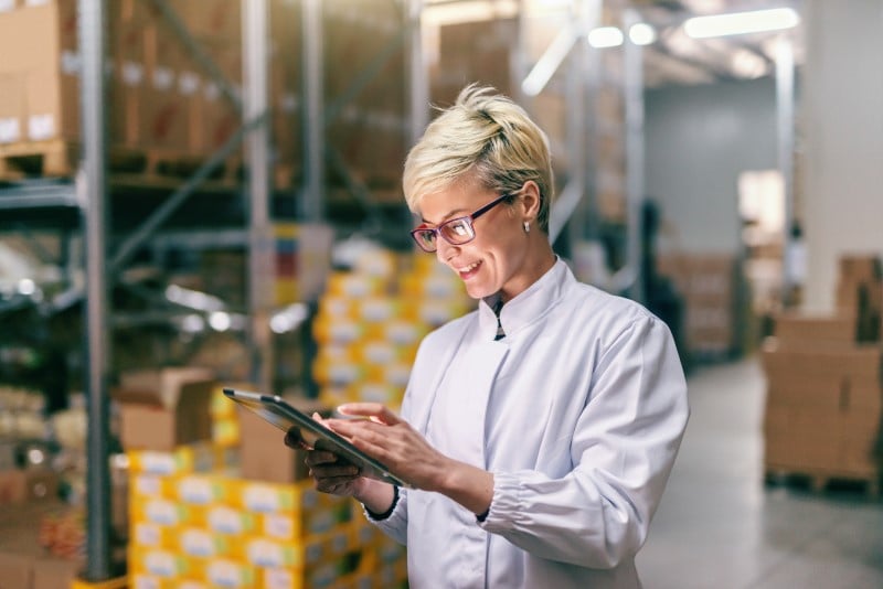 Public vs Private Warehousing: Understanding The Difference and Learning to Use Each