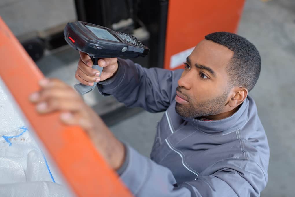 How RF Scanners Can Improve Your Warehouse