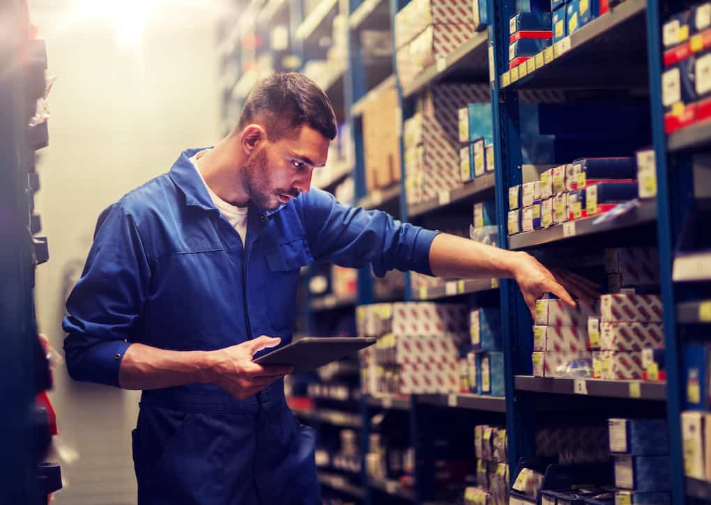 Warehouse Picking Order: The Ultimate Guide For 2021